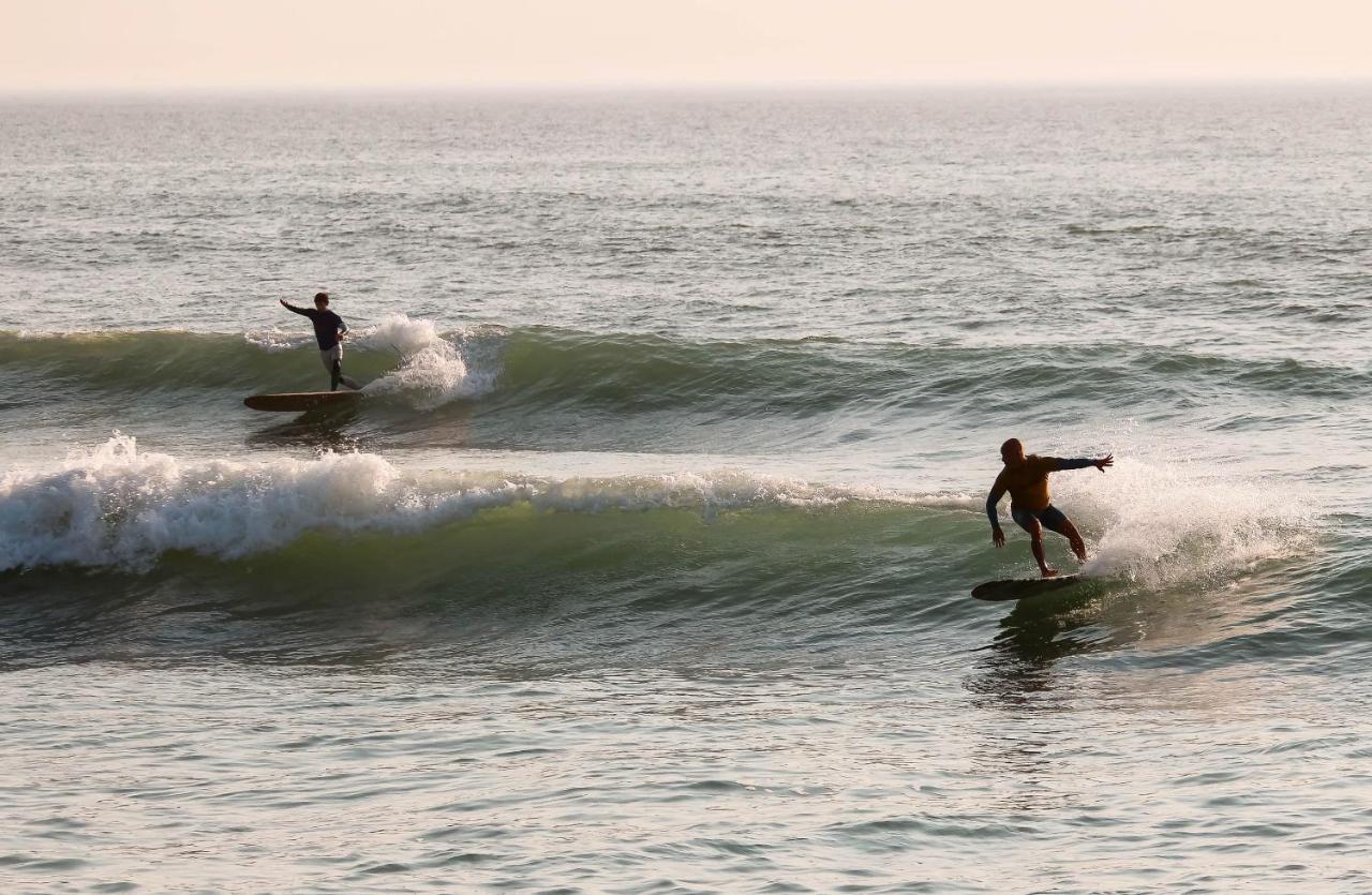 Surfivor Surf Camp Hotel Esmoriz Luaran gambar