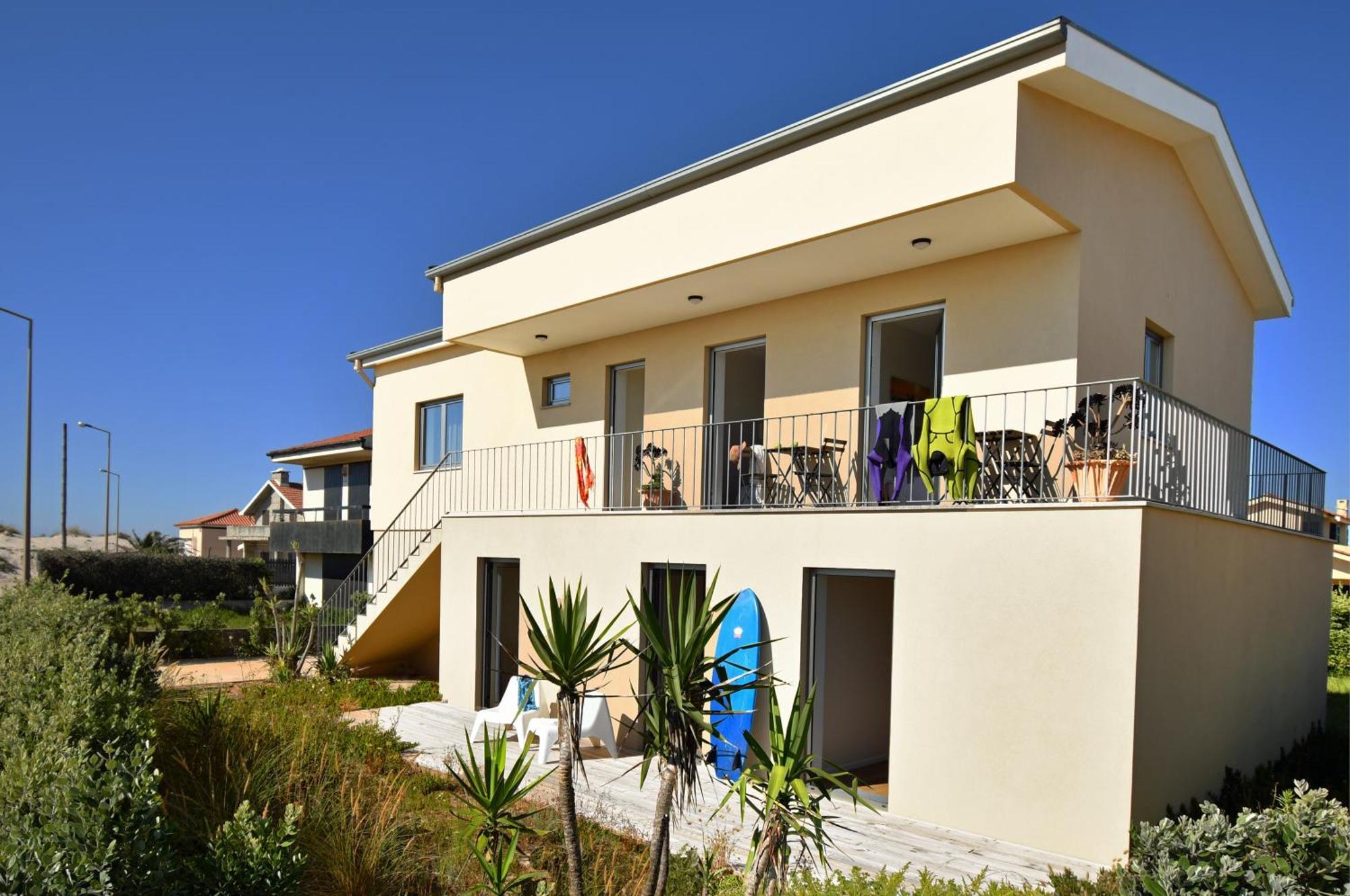Surfivor Surf Camp Hotel Esmoriz Luaran gambar